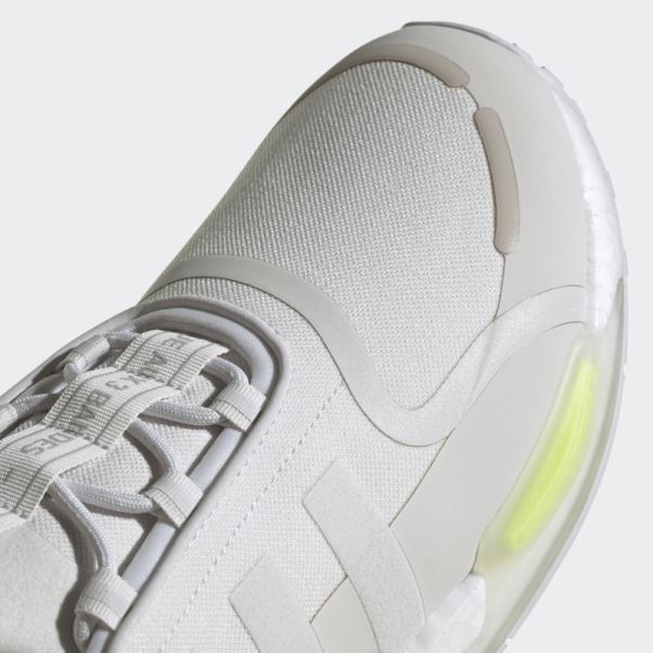 Chaussures Adidas Nmd-r1 V3 Blanches