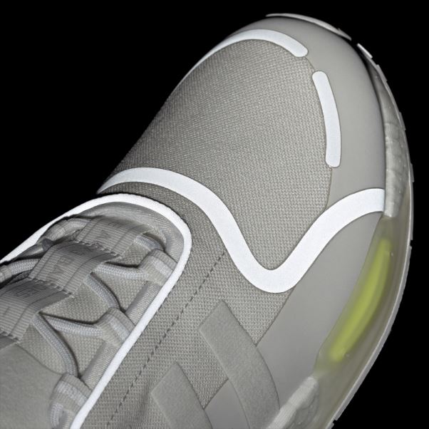 Chaussures Adidas Nmd-r1 V3 Blanches