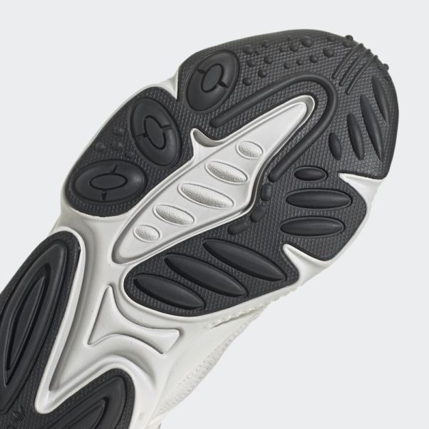 Chaussures Adidas Ozweego Argent