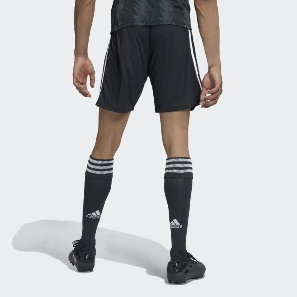 Short Extérieur Juventus 22/23 Noir Adidas