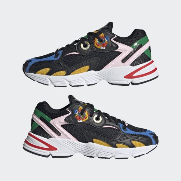 Riche Mnisi Astir Chaussures Adidas Noir