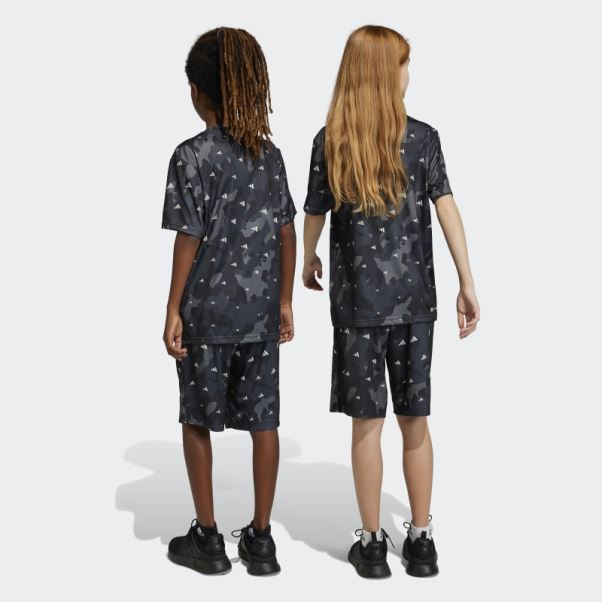 Gris Train Essentials Saisonnier Aeroready Allover Print Short Coupe Classique Adidas