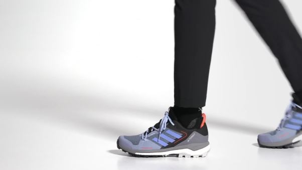 Terrex Skychaser Gore-tex Chaussures De Randonnée 2.0 Bleu Aube Adidas
