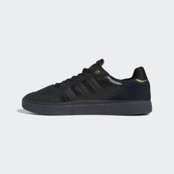 Adidas Tyshawn Chaussures Basses Noires