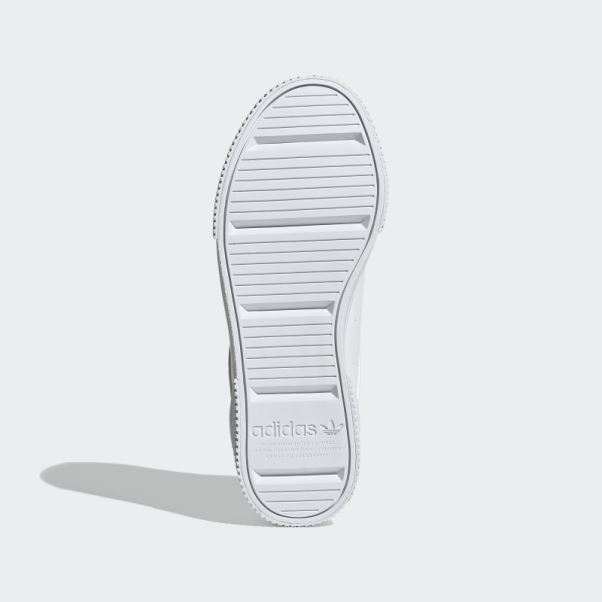 Chaussures Adidas Court Tourino Blanches