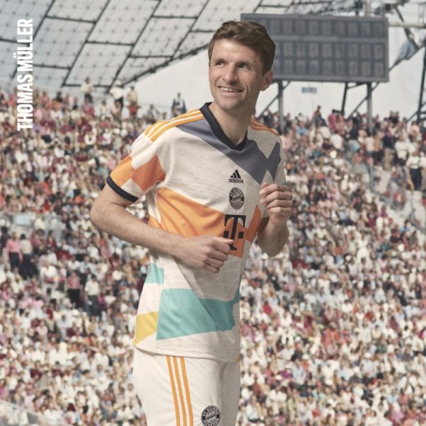 Maillot Fc Bayern 22/23 Quatrième Blanc Adidas élégant