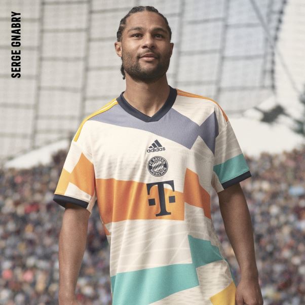 Maillot Fc Bayern 22/23 Quatrième Blanc Adidas élégant