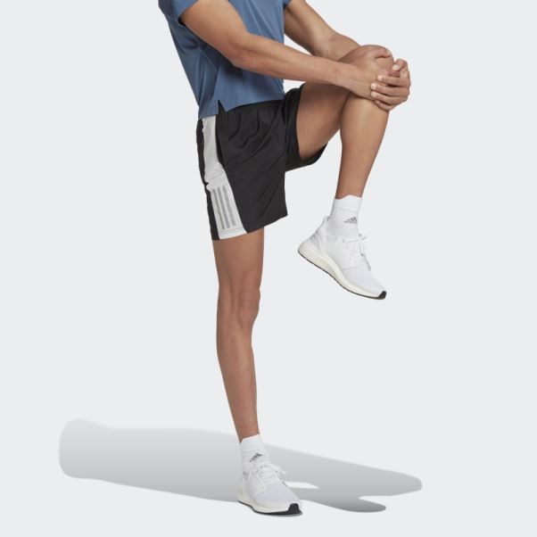 Adidas Possède Le Short De Course Blanc