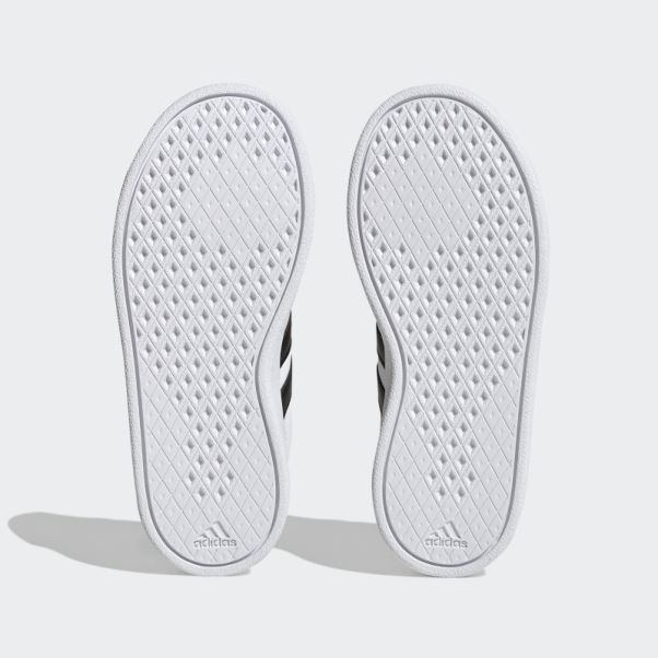 Chaussures Adidas Breaknet Lifestyle Court Lace Blanches
