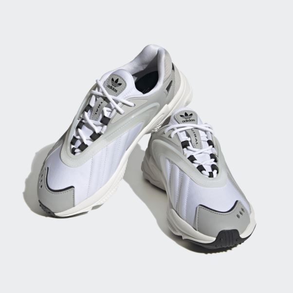 Chaussures Adidas Oztral Blanches