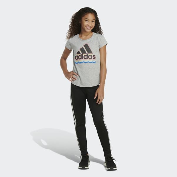 T-shirt Scoop Chiné à Manches Courtes Gris Moyen Adidas