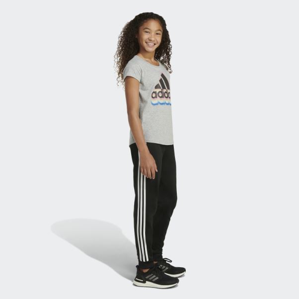 T-shirt Scoop Chiné à Manches Courtes Gris Moyen Adidas