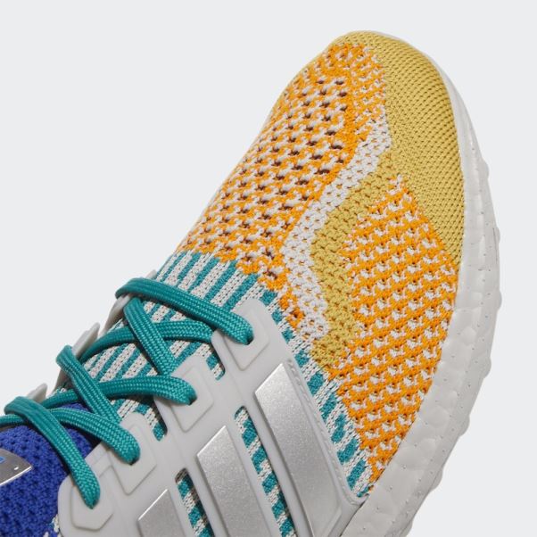 Ultraboost 5.0 Dna All-star Game Running Sportswear Lifestyle Chaussures Adidas Gris