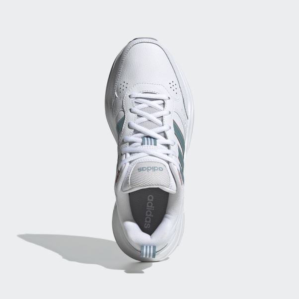 Chaussure Adidas Strutter Blanche