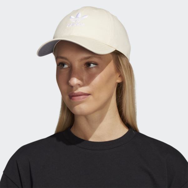 Adidas Casquette Décontractée Blanche à Bride Arrière