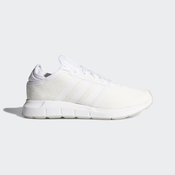 Chaussure Adidas Swift Run X Blanche