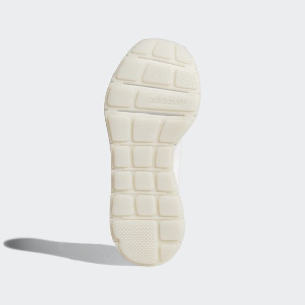 Chaussure Adidas Swift Run X Blanche