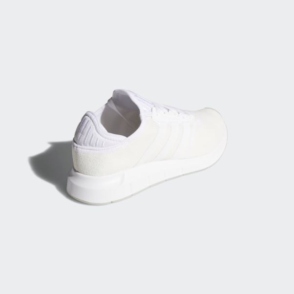 Chaussure Adidas Swift Run X Blanche