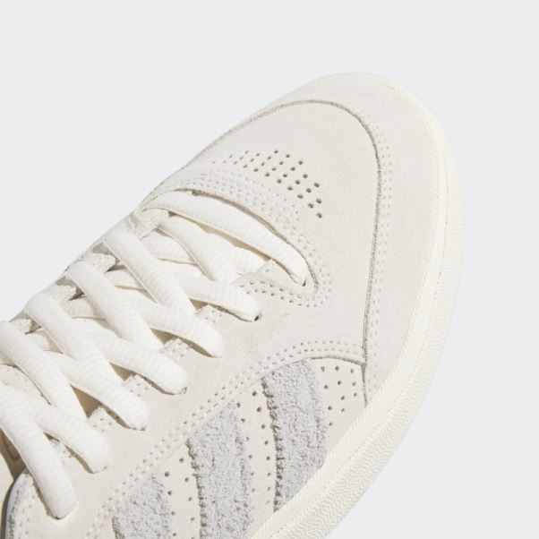 Chaussure Adidas Tyshawn Blanche