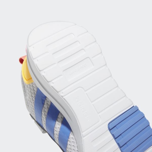 Dash Grey Racer Tr21 Lifestyle Chaussures à Lacets élastiques Et Sangle Supérieure Adidas