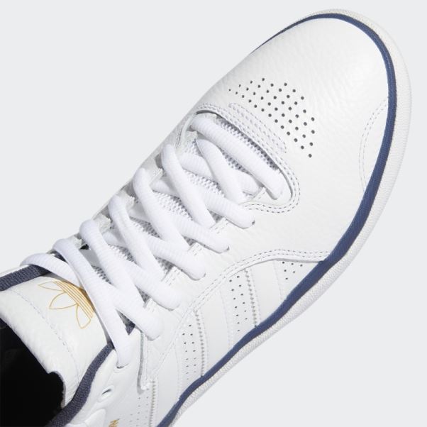 Chaussures Tyshawn Blanches Adidas