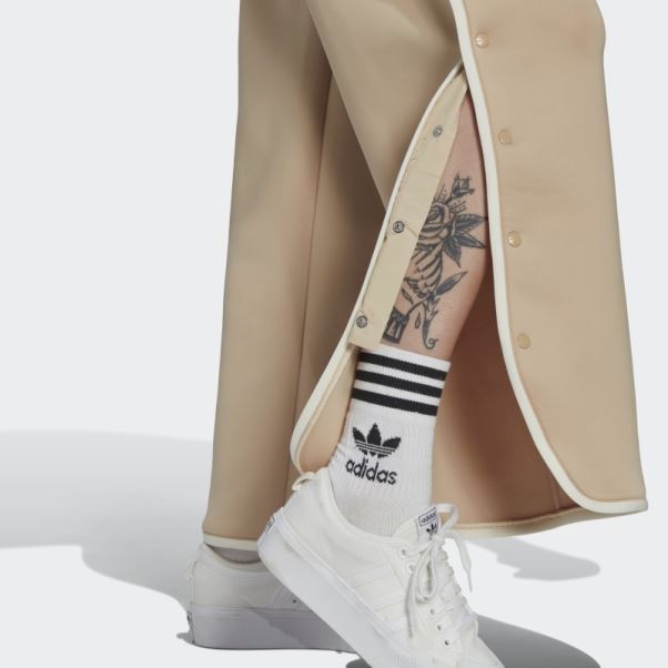Pantalon Spacer Avec Détails De Reliure Adidas Beige