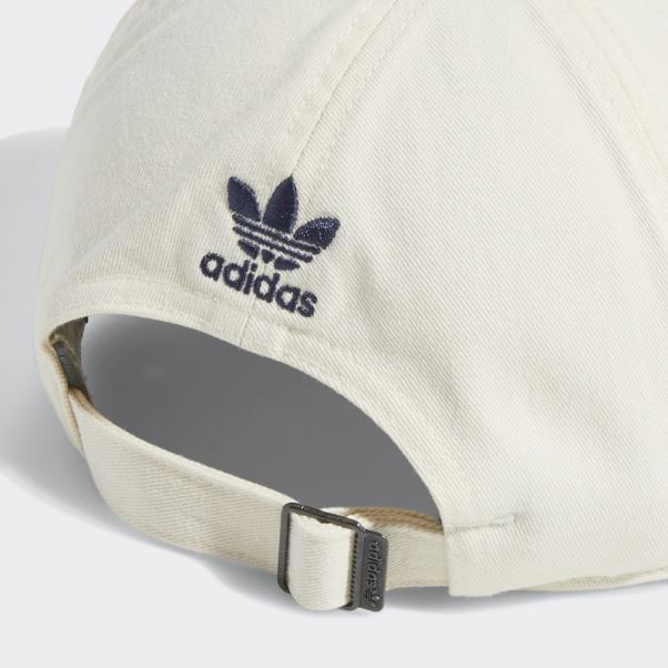 Adidas Casquette Blanche Décontractée à Mini Logo