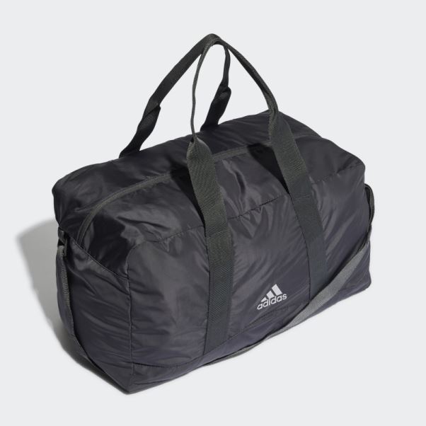 Normes Adidas En Carbone Conçues Pour Déplacer Le Sac De Sport D'entraînement