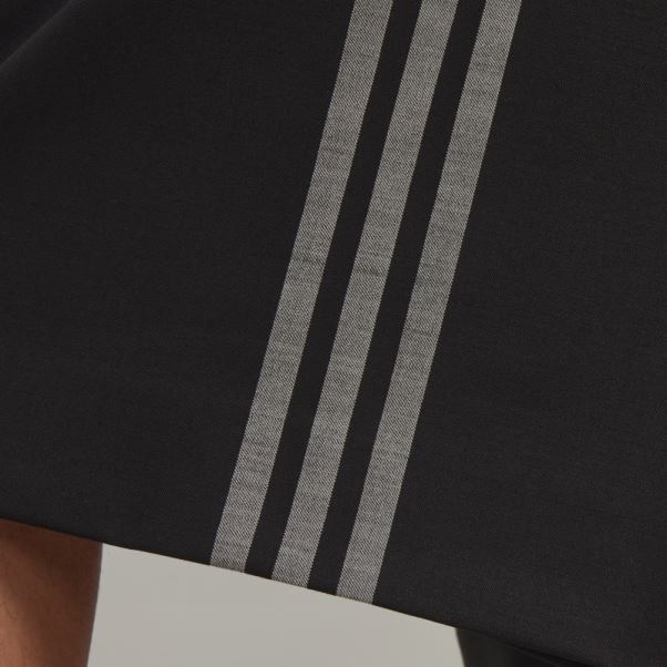 Y-3 Short Ajusté En Laine Raffinée à 3 Bandes Adidas