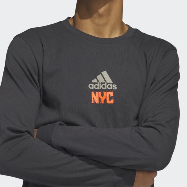 Adidas New York T-shirt Graphique à Manches Longues Carbone