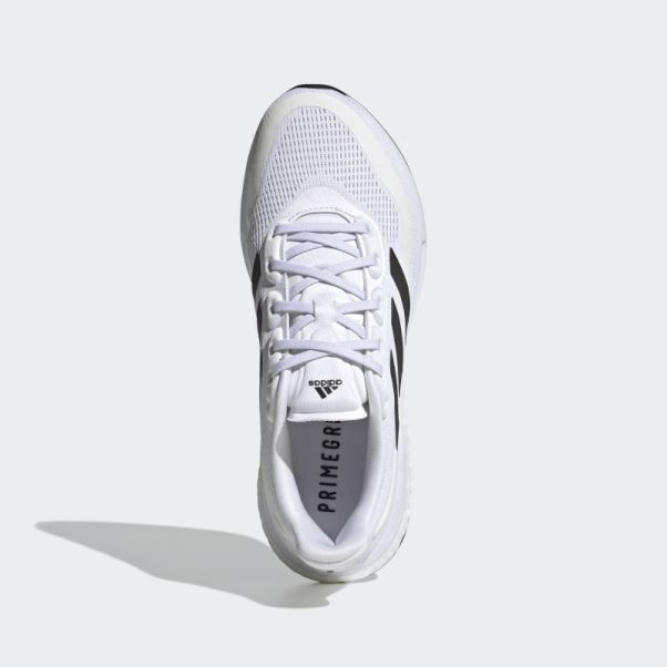 Chaussures Adidas Supernova Grises