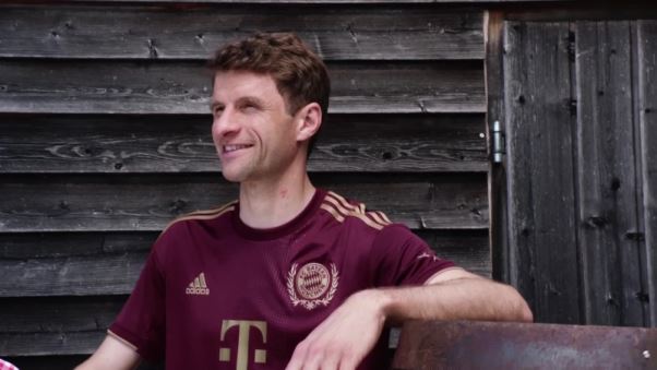 Maillot Fc Bayern 22/23 Wiesn Rouge Adidas