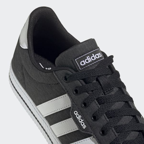 Chaussures Adidas Daily 3.0 Noires