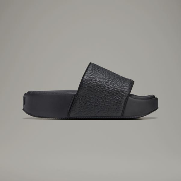 Y-3 Diapositives Adidas élégant