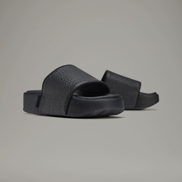 Y-3 Diapositives Adidas élégant