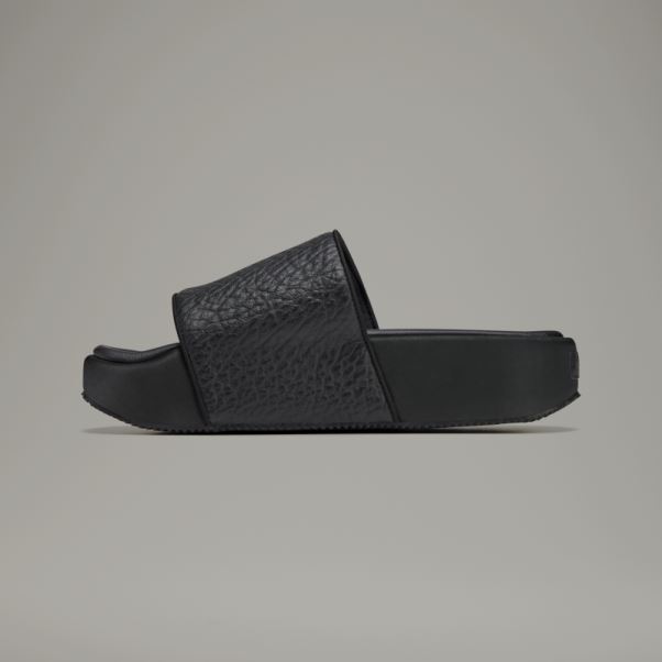 Y-3 Diapositives Adidas élégant