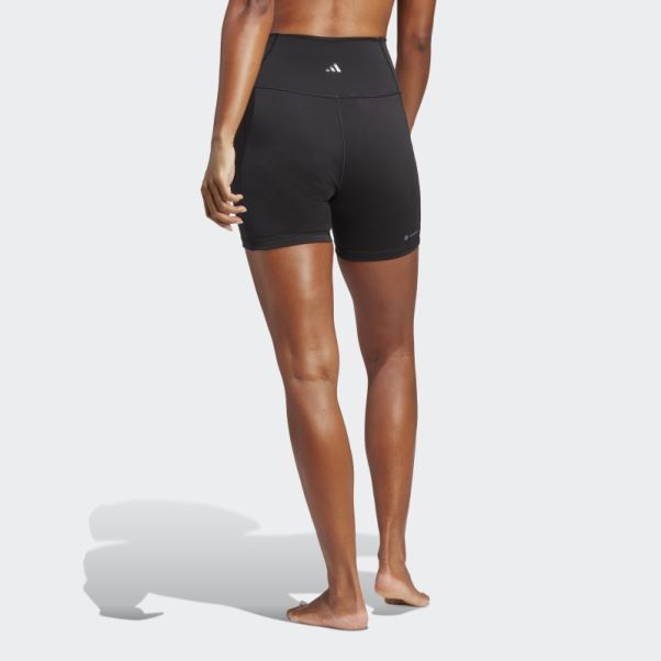 Leggings Courts Adidas Yoga Studio Cinq Pouces Noirs