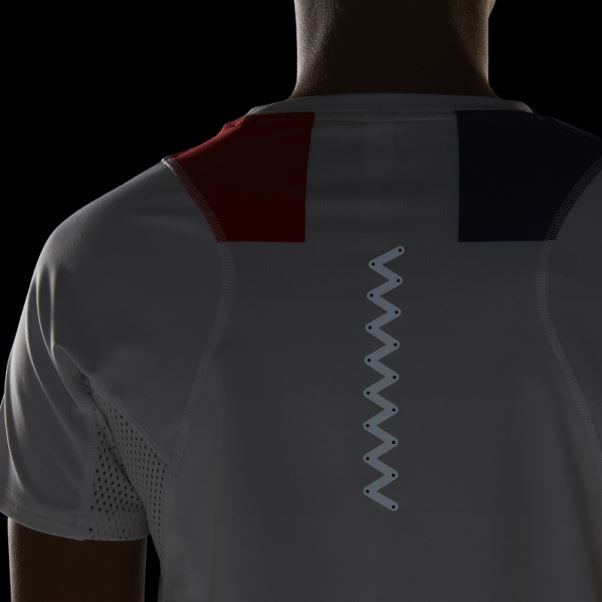 T-shirt Adidas Run Fast Blanc Imprimé Sur L'ensemble