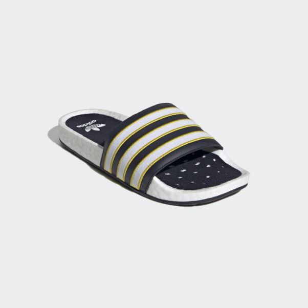 Claquettes Adidas Adilette Boost Blanches