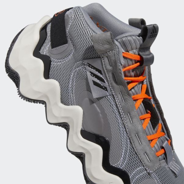 Chaussures De Basket Adidas Exhibition B Candace Parker Mid Grises