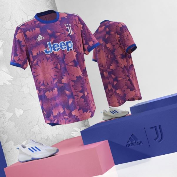 Maillot Royal Adidas Juventus 22/23 Third Authentique