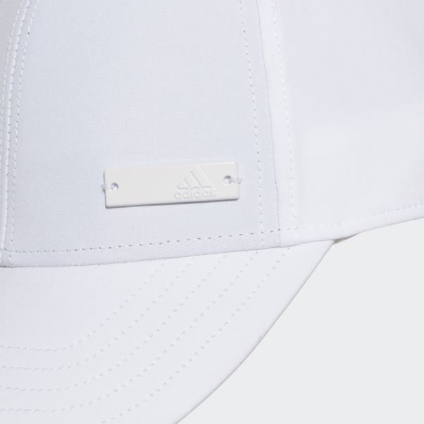 Adidas Casquette De Baseball Blanche Légère Avec écusson En Métal
