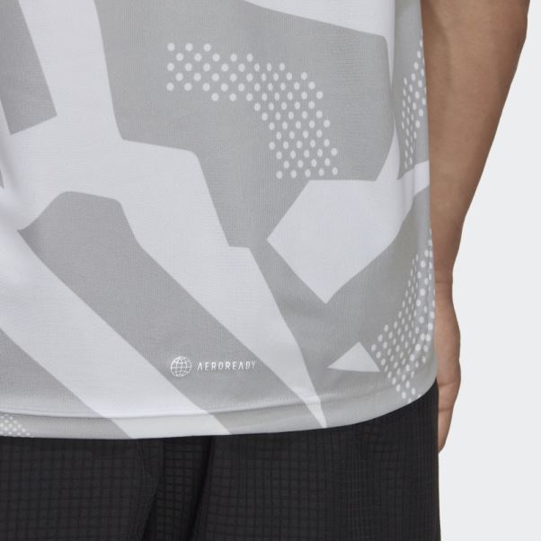 Posséder Le T-shirt Saisonnier Run Adidas Gris