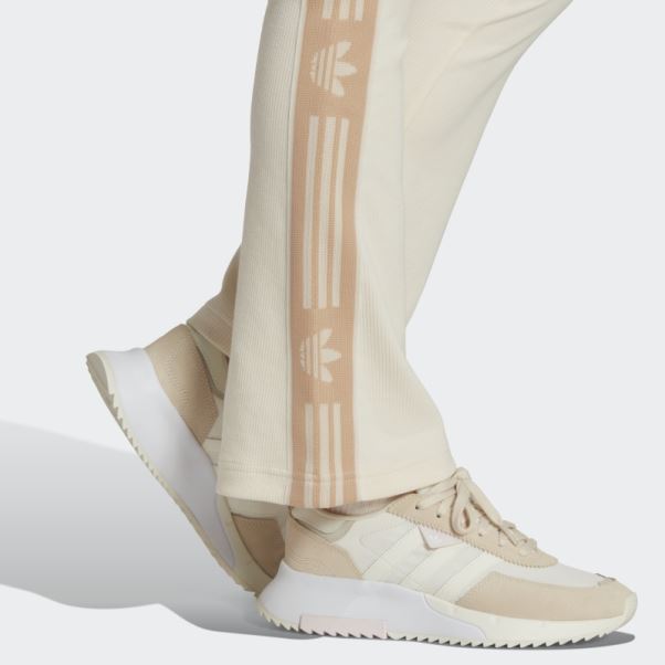 Legging Adidas Ski Chic Côtelé évasé Blanc Chaud