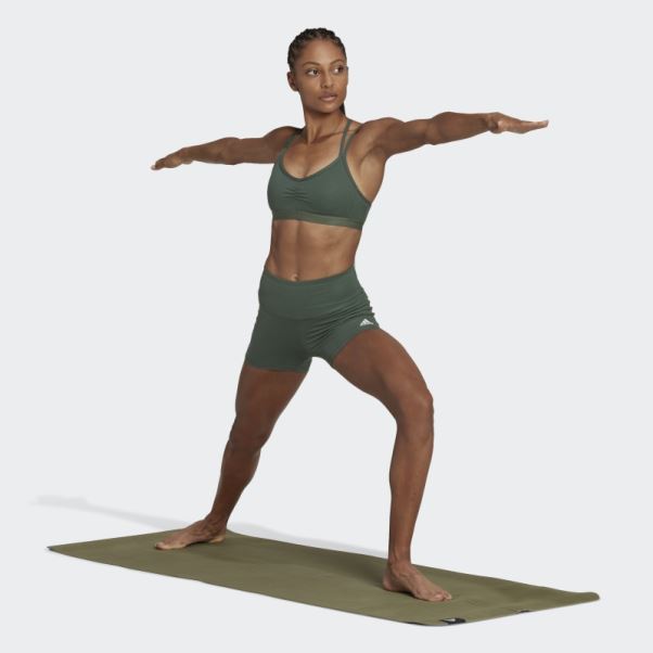 Legging Court Taille Haute Yoga Essentials Vert Oxyde Adidas