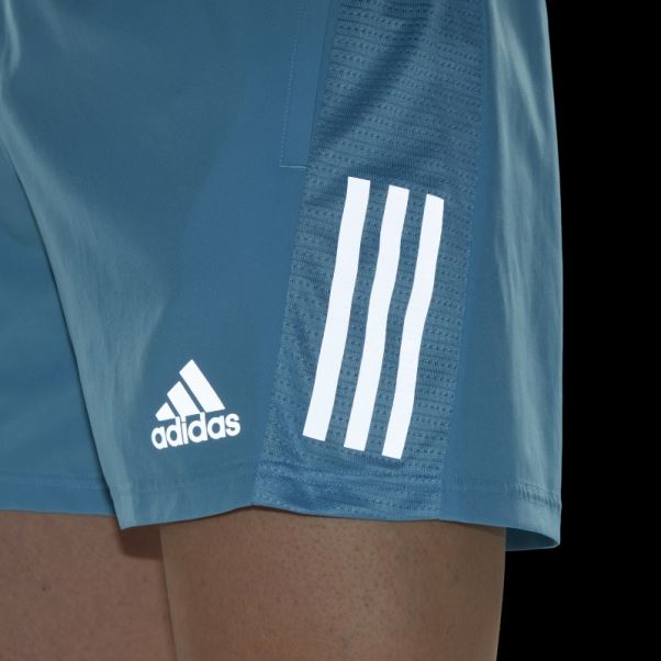 Mode Adidas Possède Le Short De Course Argent