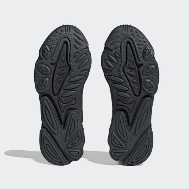 Chaussure Adidas Oztral Rouge