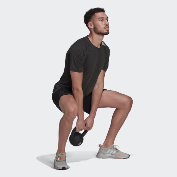 Conçu Pour L'entraînement Tee Adidas Noir