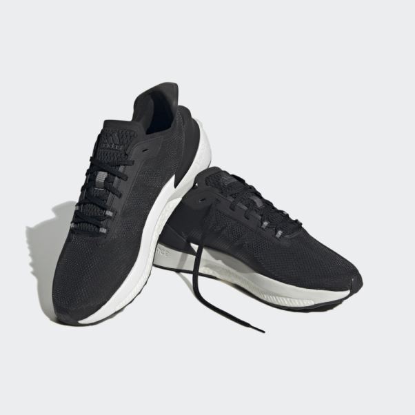 Chaussures Adidas Avryn Carbone