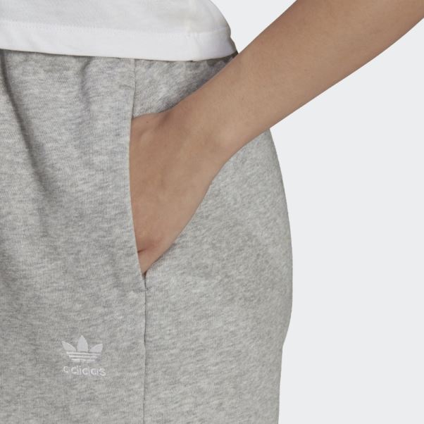 Adidas Short Adicolor Essentials French Terry Gris Moyen